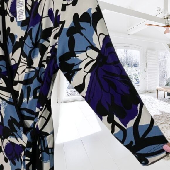 Tiana B. Floral Wrap Dress | Size M | 3/4 Sleeve True Wrap – Effortlessly Chic - Picture 9 of 16